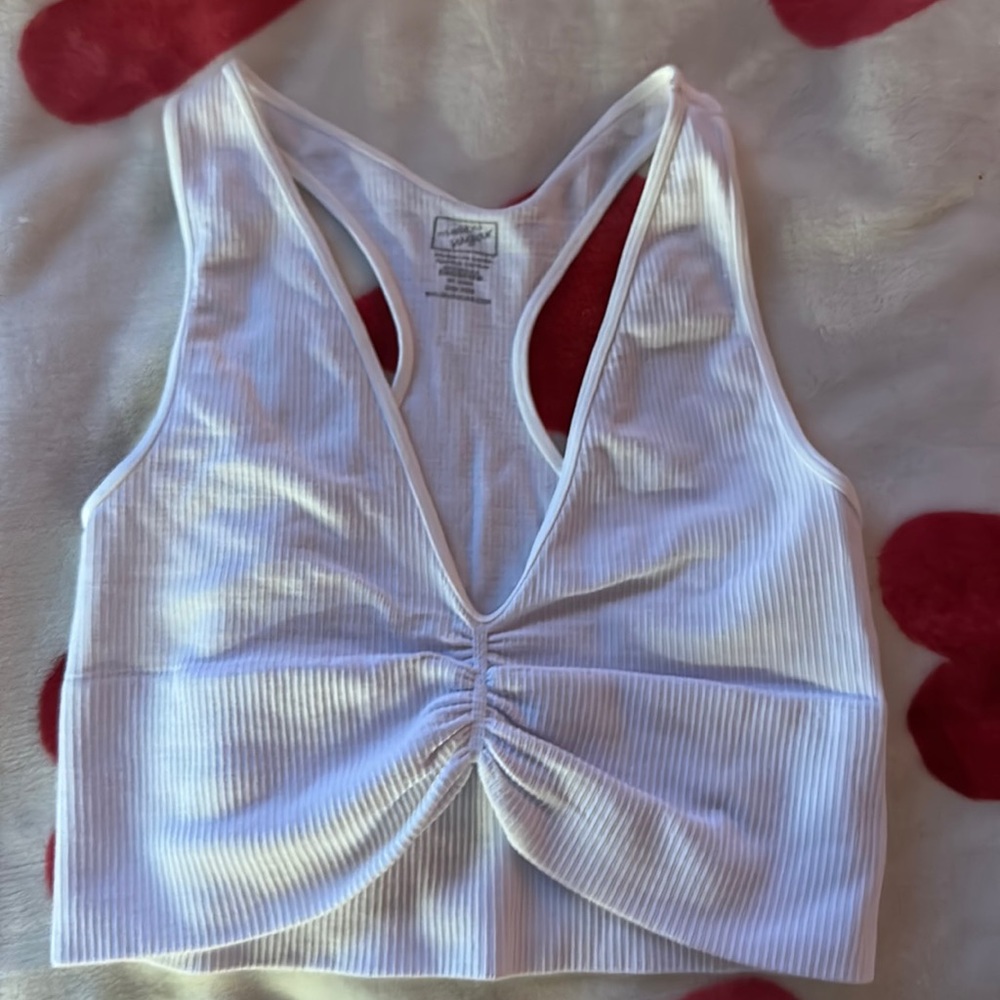 Malibu sugar scrunched crop tank